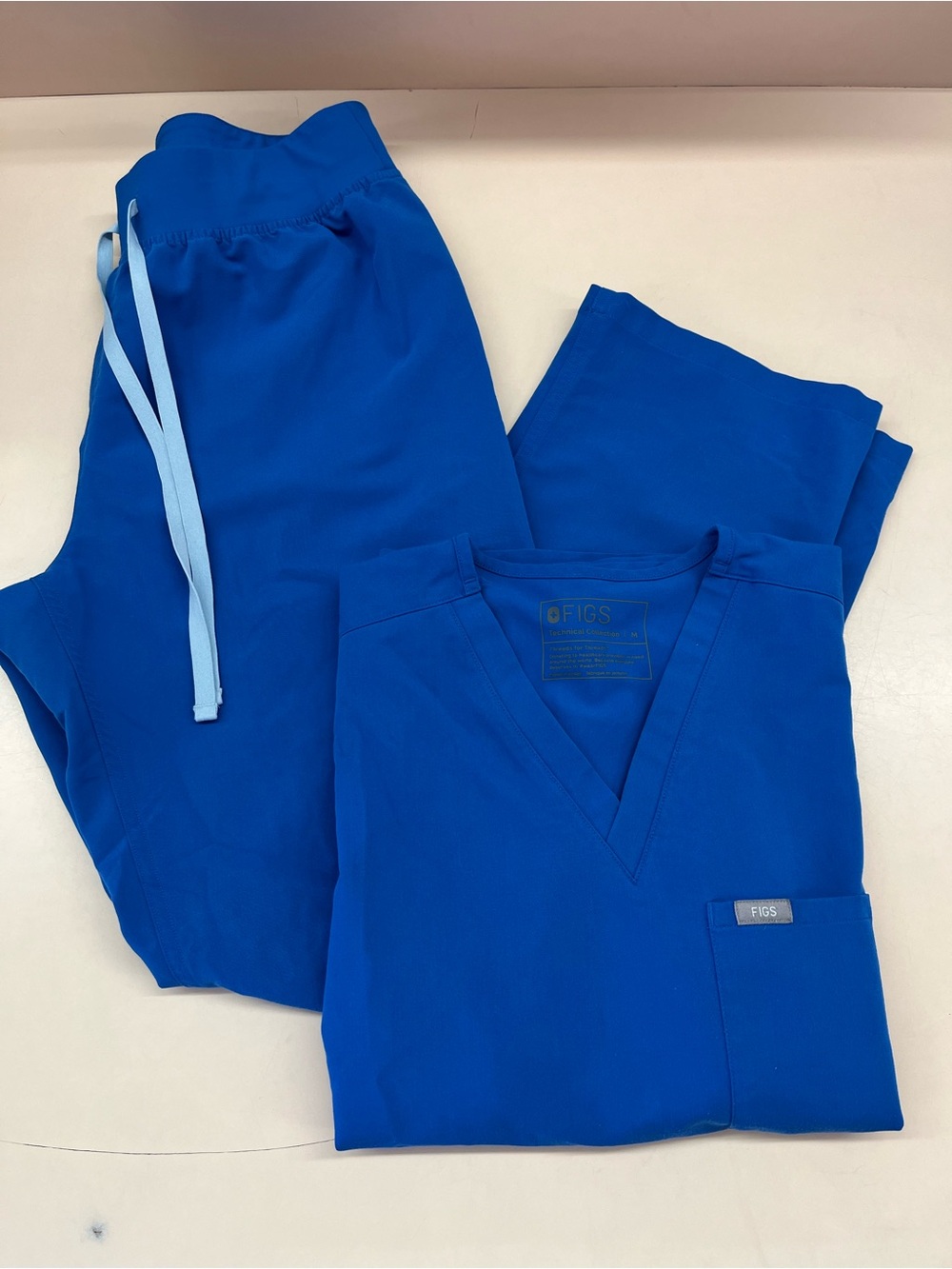 FIGS Scrub Set Royal Blue Medium